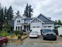 Oscar Inn & 2Bd Suite up to 6 People Private Hotels in Abbotsford