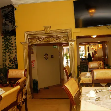 Colony Inn Hotel Hotele w: Ambato