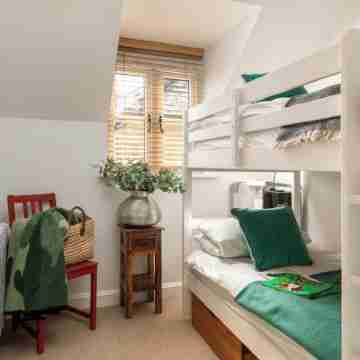 Cornerstone Lower Mill Estate Cotswolds Spa pools lakes water sports nature a/c Rooms