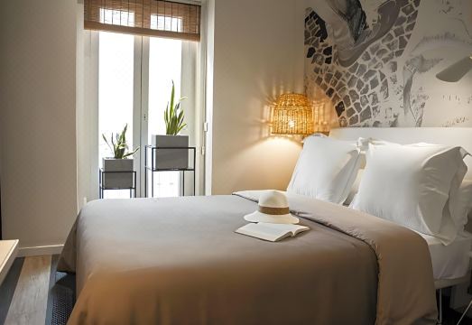 2. Room Sel..