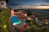 Felicin - Palazzo Boeri Panoramic Suites Hotels in Monforte d'Alba
