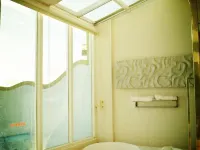 Yake Hostel Hotels near Kenting Beach