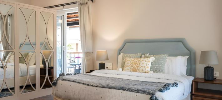 Elivaas Signature 4 BHK with Pvt Pool & Terrace - Opalys Отели в г. Арпора