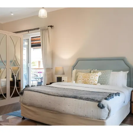 Elivaas 4 BHK with Pvt Pool & Terrace - Opalys