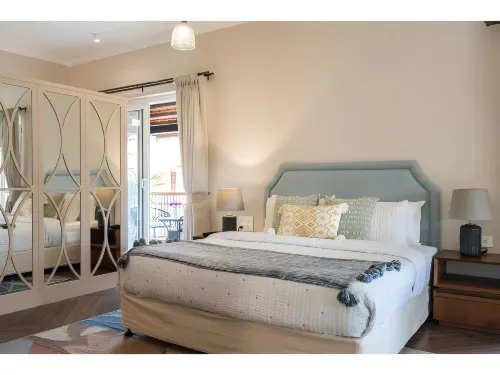 Elivaas 4 BHK with Pvt Pool & Terrace - Opalys