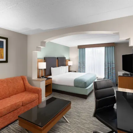 Wingate by Wyndham Greensboro/Coliseum