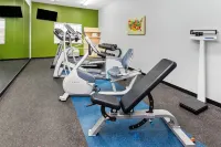 Spark by Hilton Rochester South - Gym