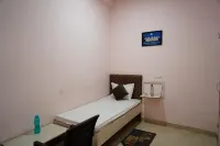 Shree Puram Guest House Hotels near Kalsarp Dosh Puja Kendr