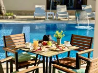 Akhdar Apartments - Pool