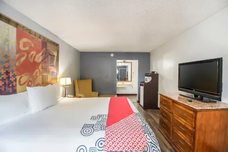 Hotel O Daylight Inn Elkhart I-90, IN Отели в г. Осоло Тауншип