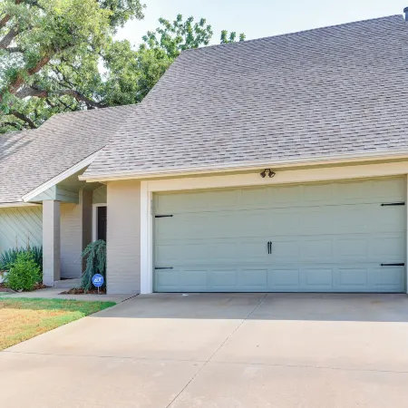 < 1 Mi to OU Campus - Norman Vacation Rental