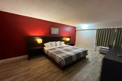 River Valley Inn and Suites by Belvilla Hotels in Roland