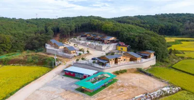 Daebudo (Yeongheungdo) Donghwa Forest Pension Hotels near Yeongheungdo