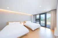Jecheon The Shine Cheongpung