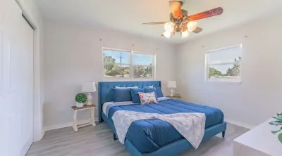 Modern Oasis, Perfect Location Packed W/ Amenities 베이 비스타 공원 주변 호텔