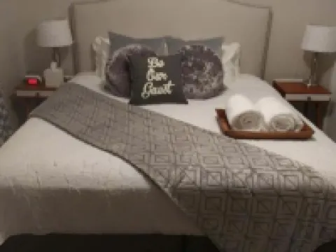 Lyle &Taylor Present -Slice of Home on the Road