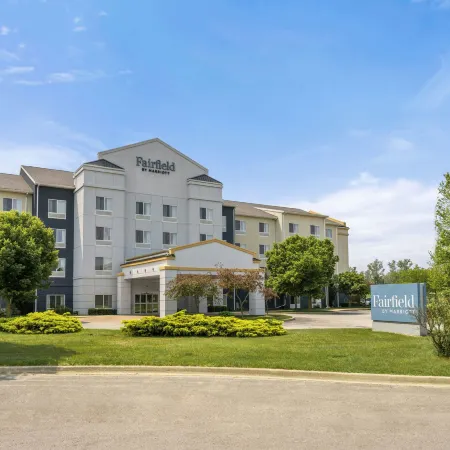 Fairfield Inn & Suites New Buffalo