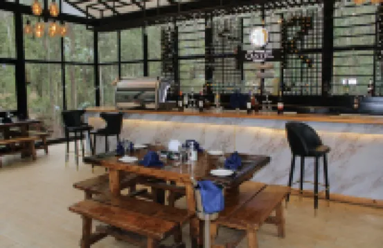 Kuriftu Entoto Adventure Park Hotels near Sheger Park