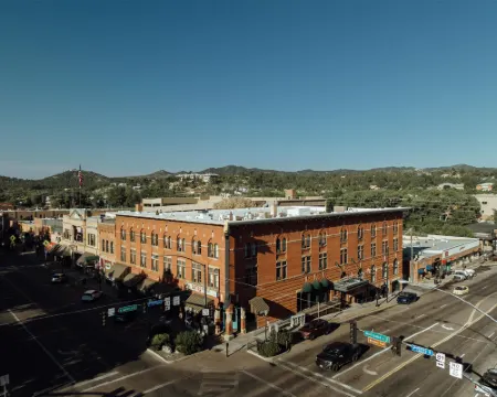 Hotel St Michael, BW Premier Collection 야바파이 호텔