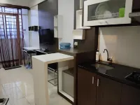 Apartement the Edge by Keys Properti Hotel di Ngamprah