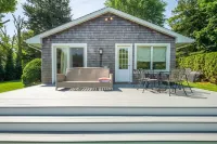 Heated Pool, Driftwood Cottage by RoveTravel