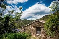 Mas Cévennes, Charme, Exception