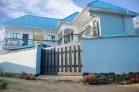 Arusha Best Place to Stay-Sleeps Inn! Hotels in 