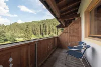 Alpenhotel Tirolerhof Gerlos - Mountain view
