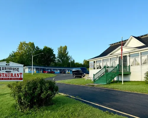 Stiles Motel Hill View Hotels in Carleton County