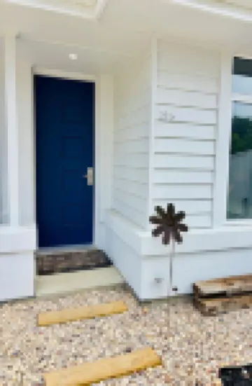 Seaside Daisy 3 Bedrooms 6 Beds