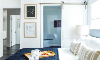 ONeill I by AvantStay Coastal Paradise Steps from Beach Modern Decor