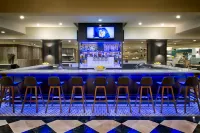 Hilton Portland Downtown - bar