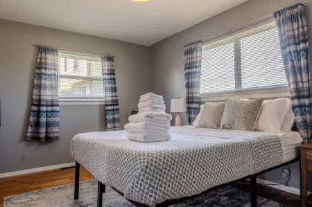 Modern River Retreat Near Airport, Hospitals, Corporations