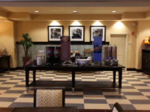 Hampton Inn & Suites by Hilton Carlsbad Hotels in Eddy County