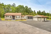 'northwood Tours Escape' w/ Boat Dock Access! - parking