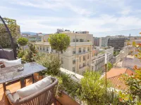 Adia Aluma Athens, Curio Collection by Hilton Hotels near Benaki Museum - Pireos 138