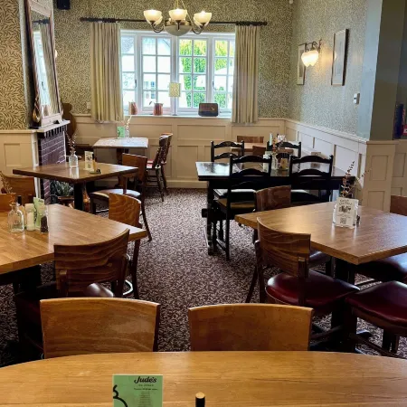 The Cricketers Inn