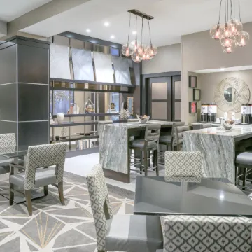 Hampton Inn & Suites Worcester