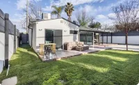 Cozy 1-bedroom house with AC, WiFi in lovely Los Angeles