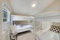 The Porch House - Lake Access!