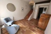 Freshly renovated winegrower's house in the heart of the village