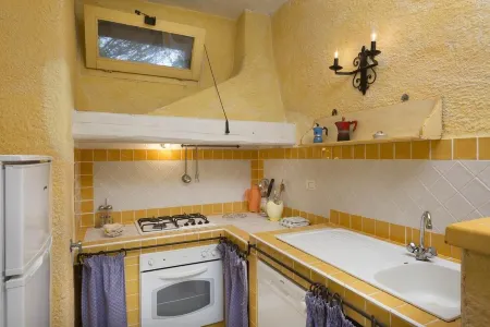 STONE HOUSE Отели рядом с достопримечательностью «Quarta Spiaggia»