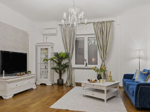2-bedroom apartment in lovely București with AC, WiFi