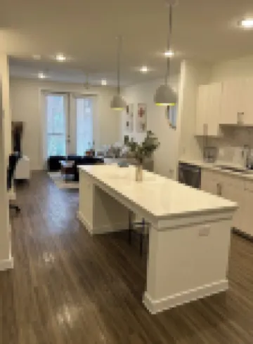 Modern 1BR - Steps from Sundance Sq & Minutes from Dickies Arena and ATT Stadium