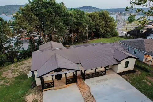 Guntersville Lake Vista - Full House