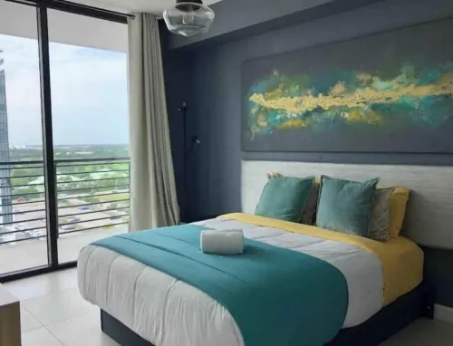 A1912-A Awesome 1/1 Downtown Doral Apartment