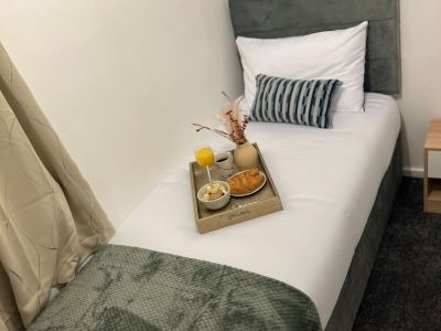 Morden Peace Luxury - Service Accommodation