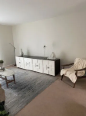 2-bedroom condo in Santa Clarita with WiFi, AC.