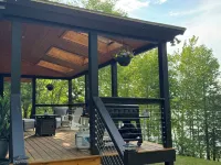 Charming lake front 2-bedroom cottage in serene Alexander with WiFi, AC