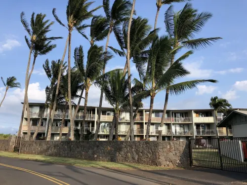 Maui's best Surf, wdsurf, snorkeling by secluded beach+ AC